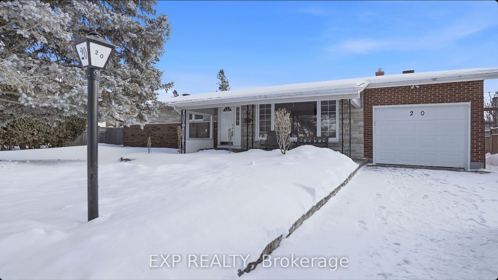 Photo of 20 Wallford Way, Cityview - Parkwoods Hills - Rideau Shore, ON K2E 6B4 (MLS # X12725562)