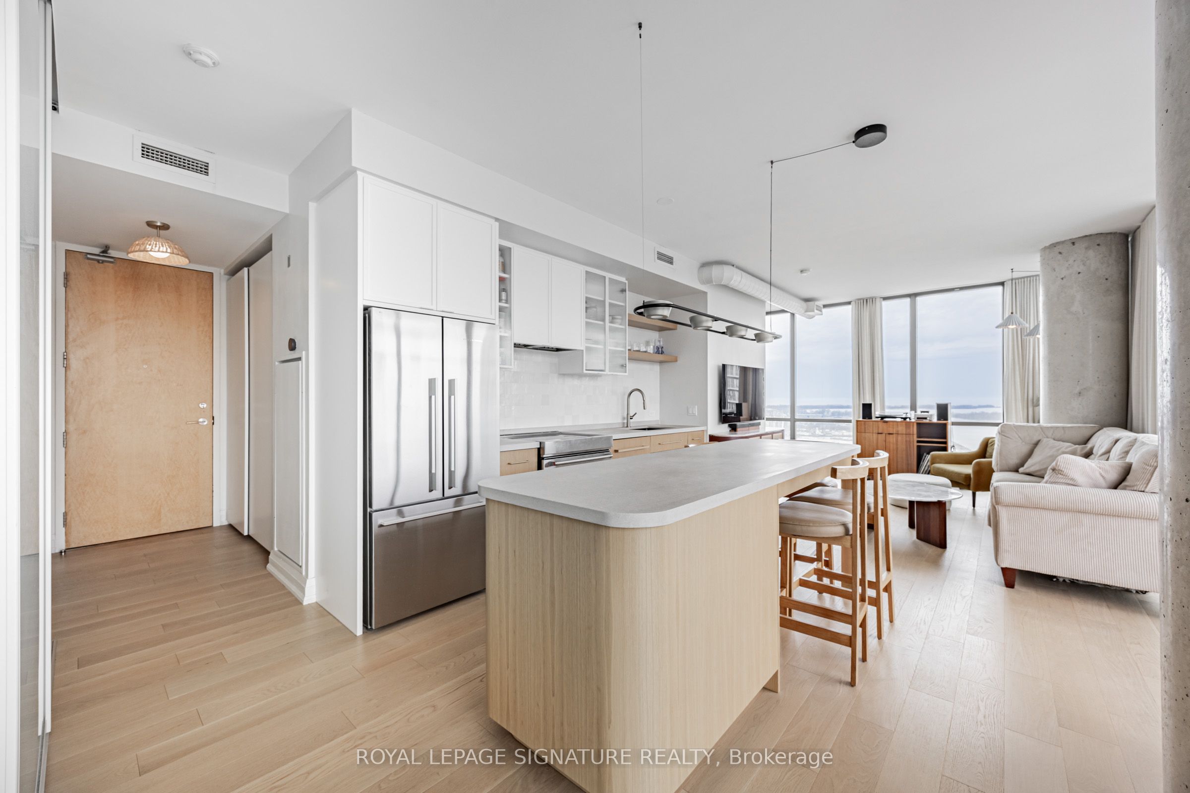 33 Mill Street 2406