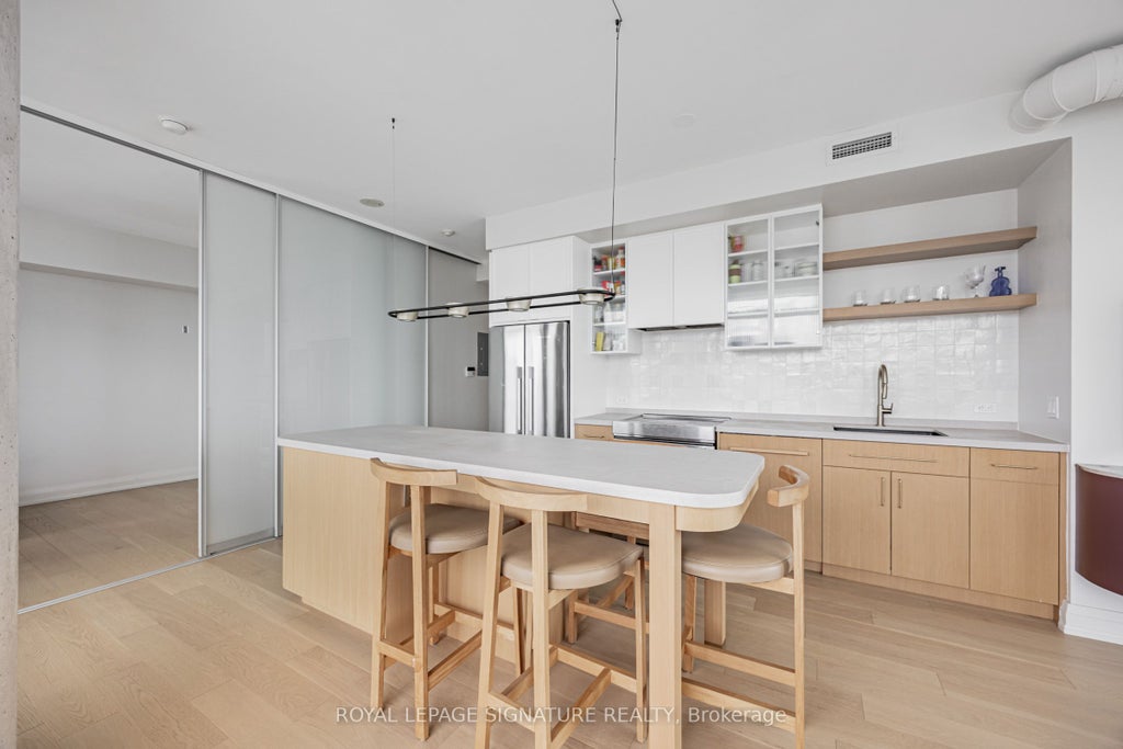 Photo of 33 Mill Street #2406, Toronto, ON M5A 3R3 (MLS # C13789102)