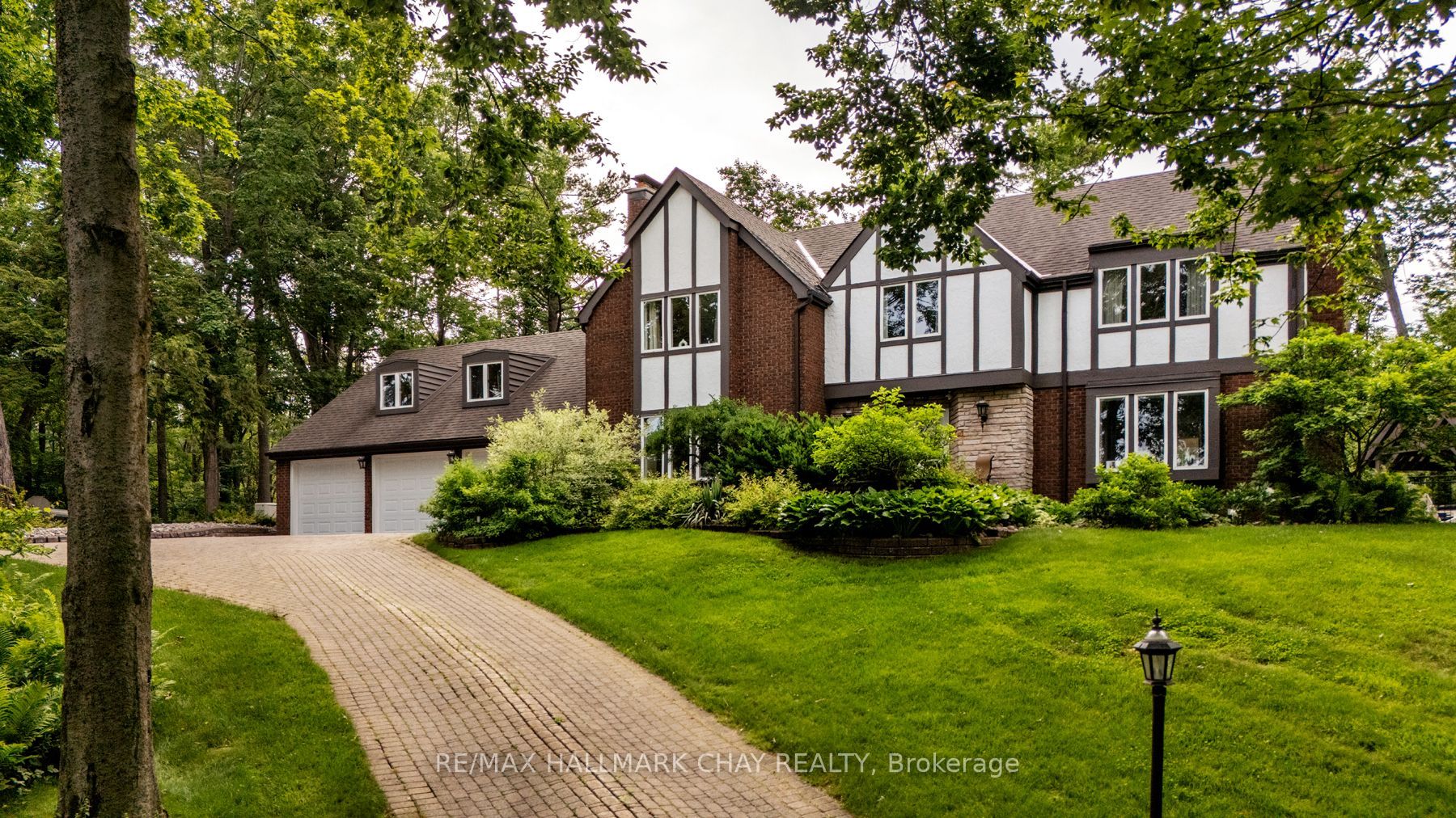 Photo 1 of 50 — 11 Park Trail, Springwater, ON L9X 0L3