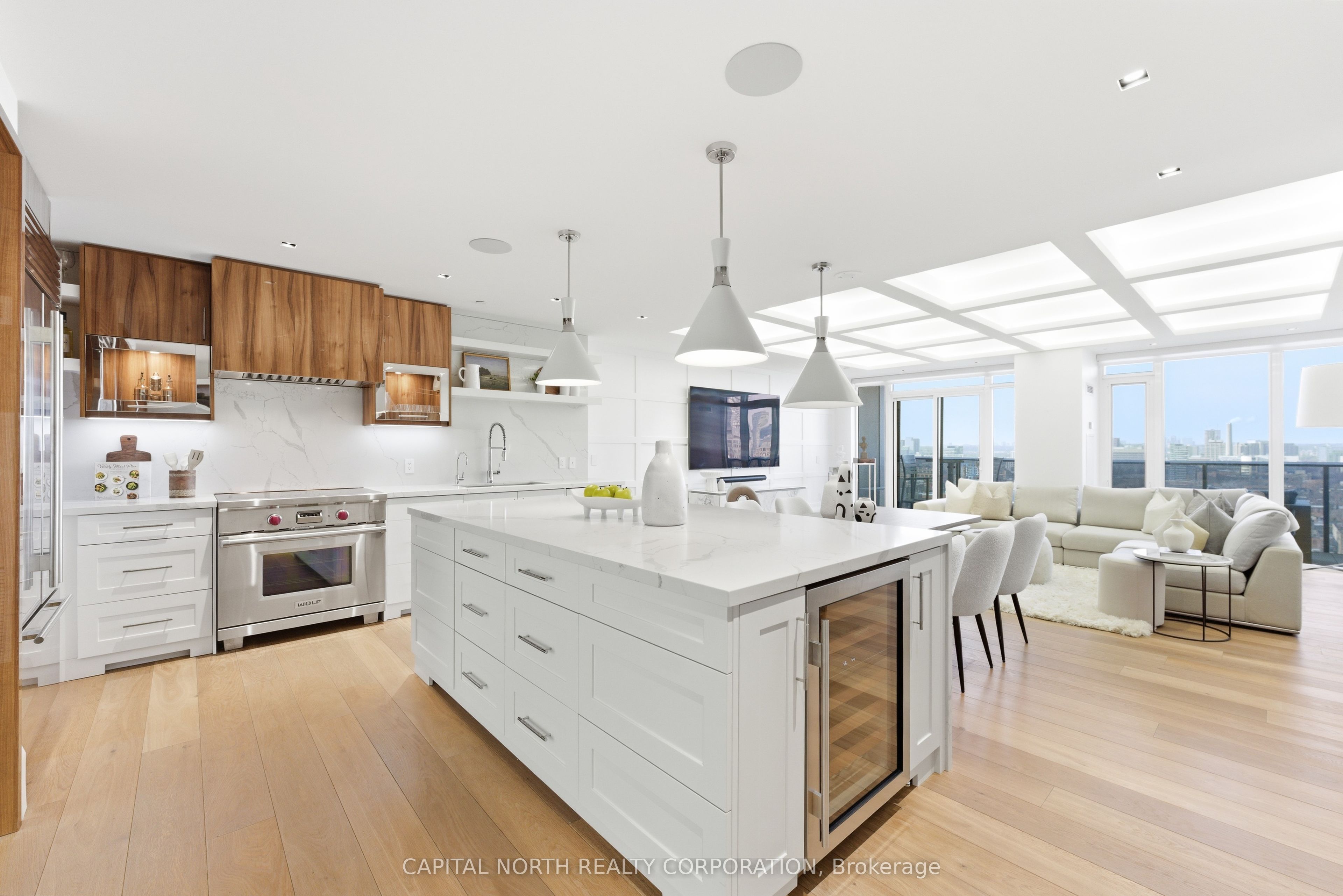 330 Richmond Street W 2603