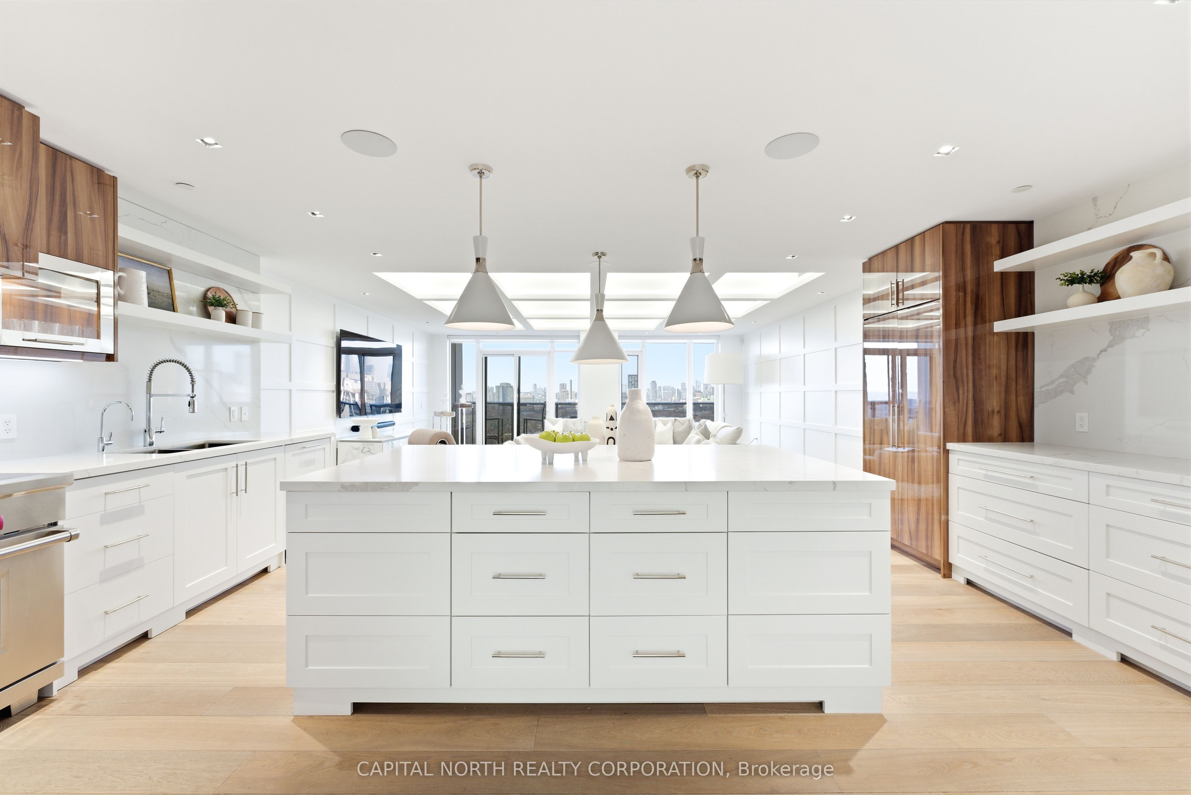 330 Richmond Street W 2603