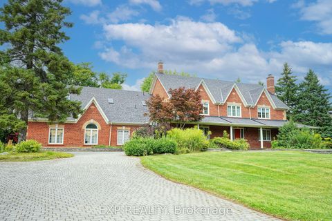 54 Ridgewood Drive Richmond Hill ON L4E 3M1