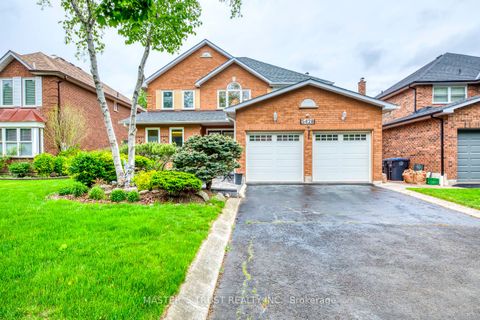 5428 Edencroft Crescent Mississauga ON L5M 4M7