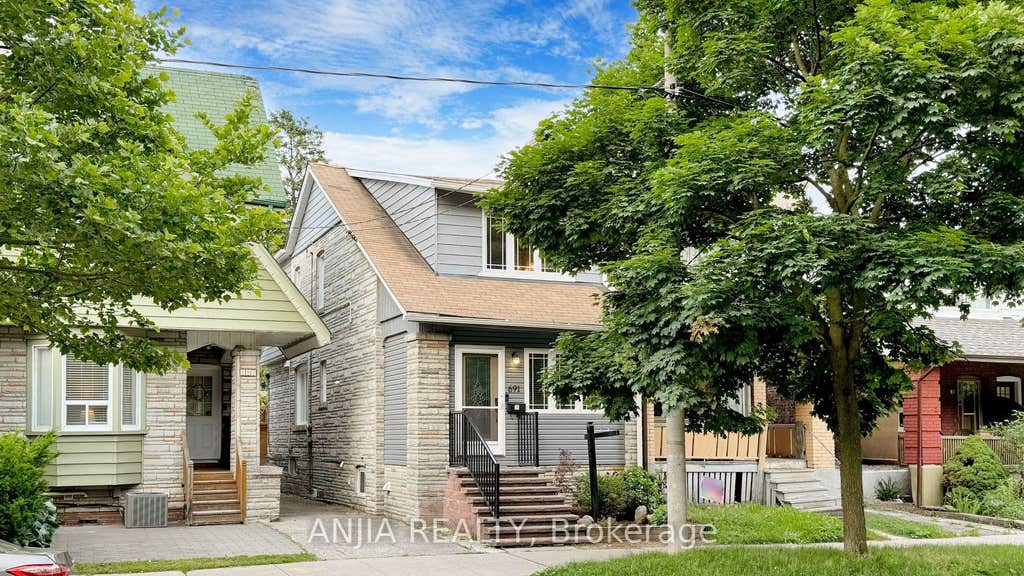 Photo of 691 Greenwood Avenue, Toronto, ON M4J 4B6 (MLS # E13564752)