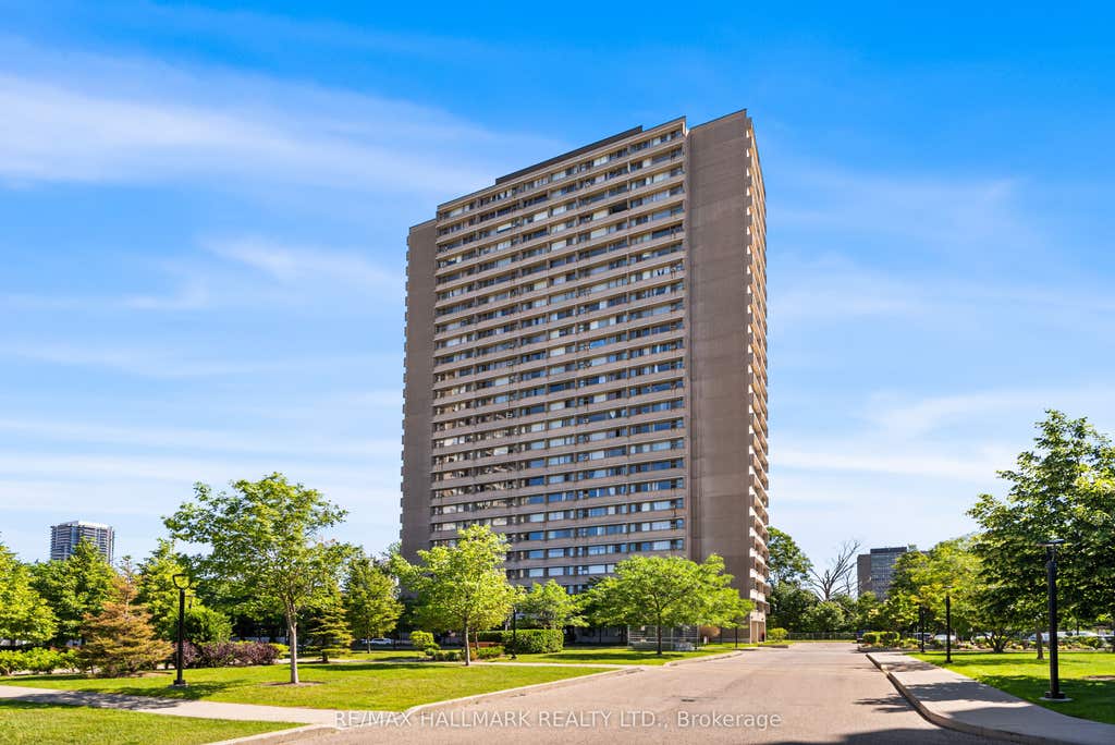 Photo of 725 Don Mills Road #304, Toronto, ON M3C 1S6 (MLS # C13489990)