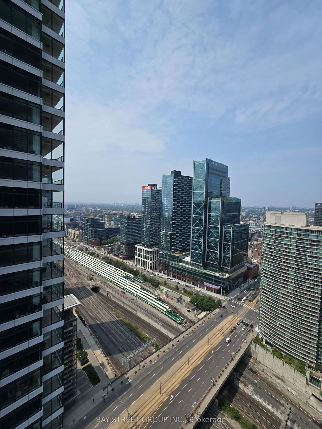 Photo of 1 Concord Cityplace Way #4210, Toronto, ON M5V 0X3 (MLS # C12957922)