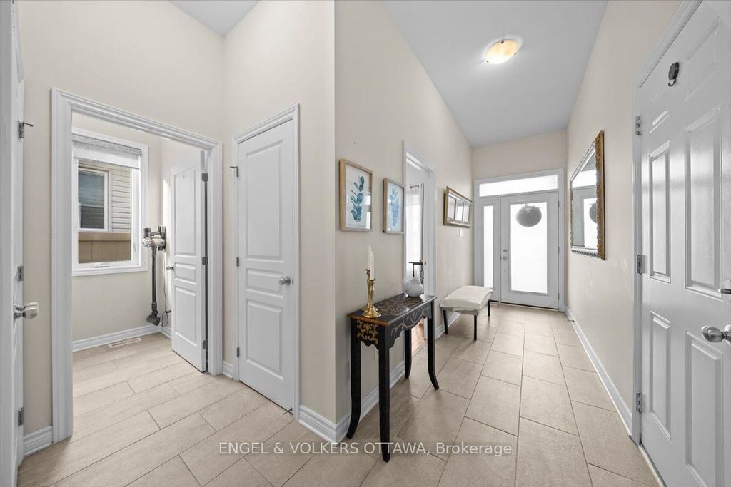 Photo of 629 Bruxelles Street, Russell, ON K0A 1W0 (MLS # X13139306)