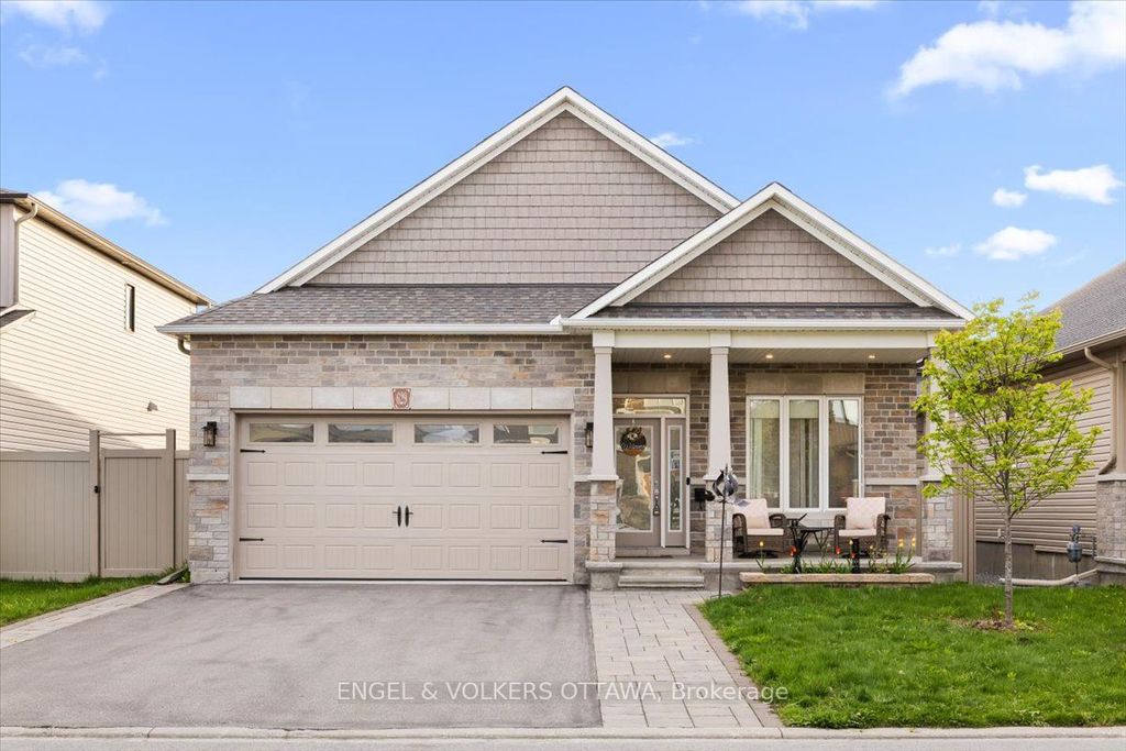 Photo of 629 Bruxelles Street, Russell, ON K0A 1W0 (MLS # X13139306)
