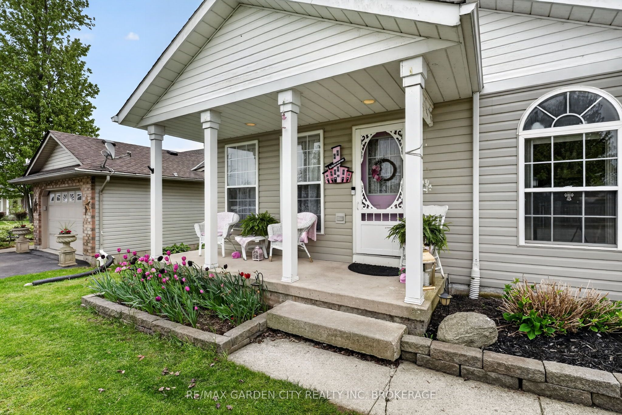 11 Rochelle Crescent