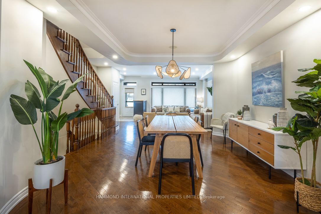 85 Northern Dancer Boulevard