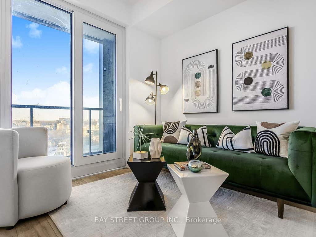 Photo of 2020 Bathurst Street #1812, Toronto, ON M5P 0A6 (MLS # C13579180)