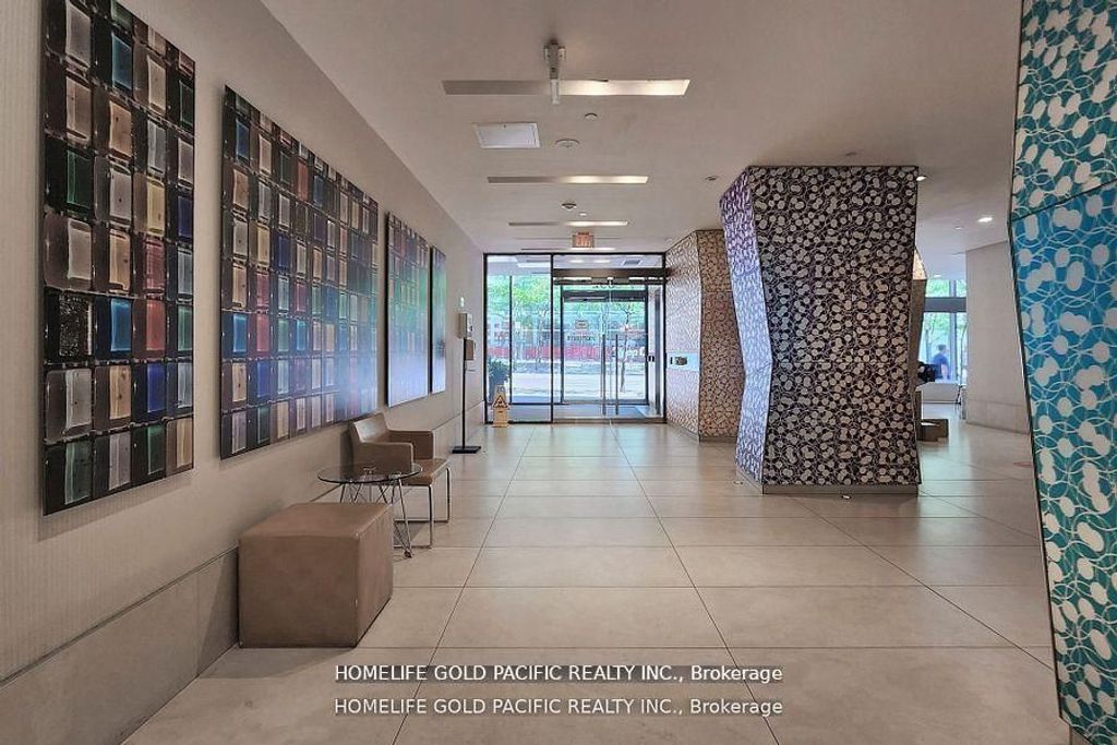 Photo of 832 Bay Street #1202, Toronto, ON M5S 1Z6 (MLS # C13027850)