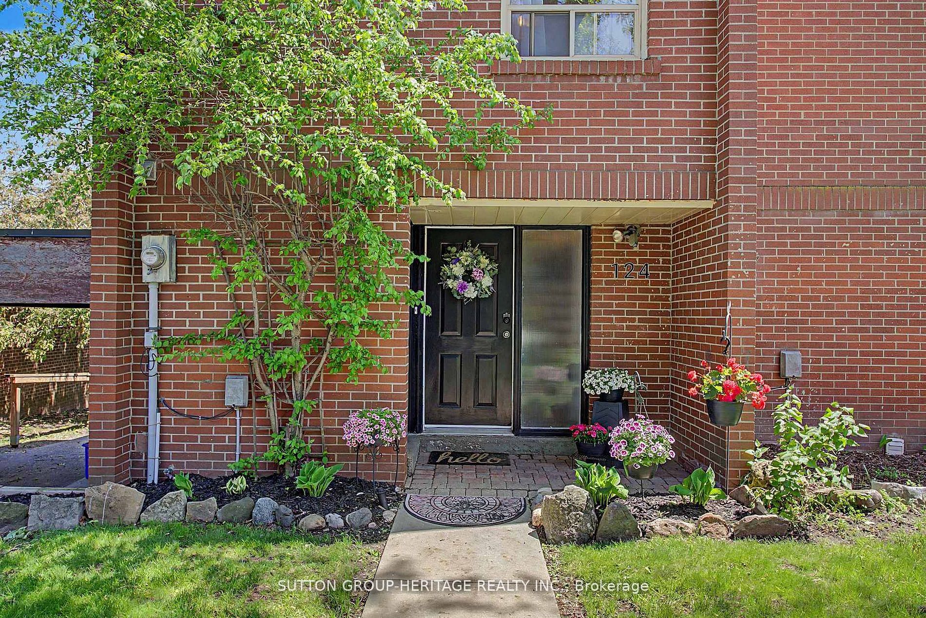 124 Wales Avenue