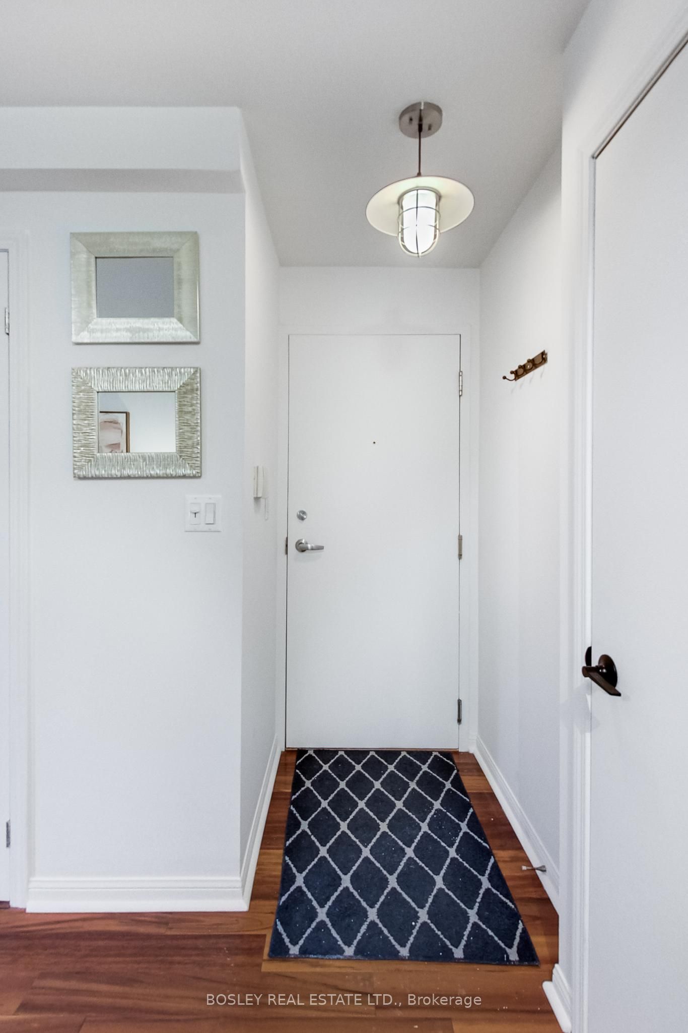 119 Merton Street 215