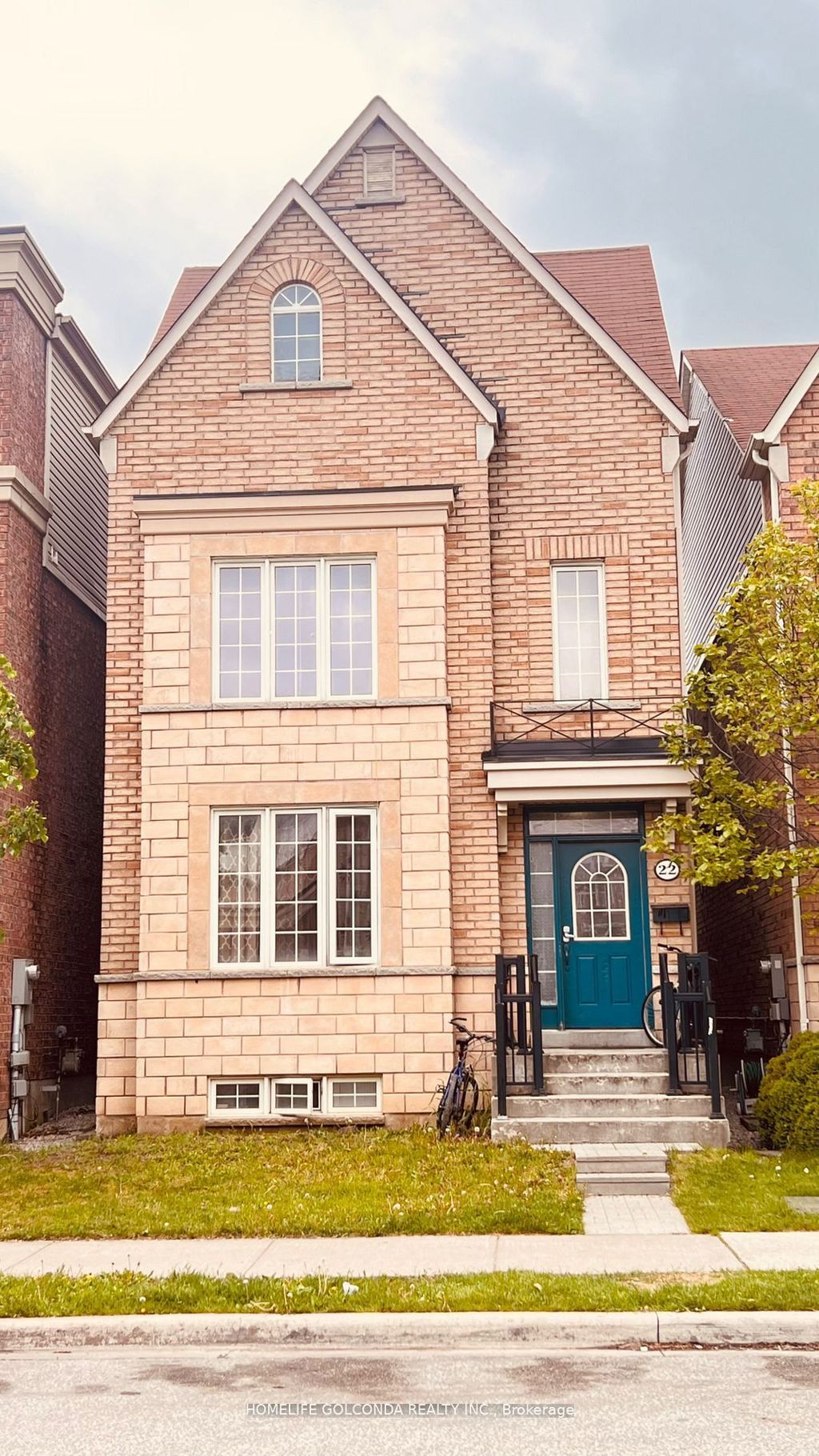 Photo of 22 Troyer Avenue, Toronto, ON M3J 0A3 (MLS # W12769158)