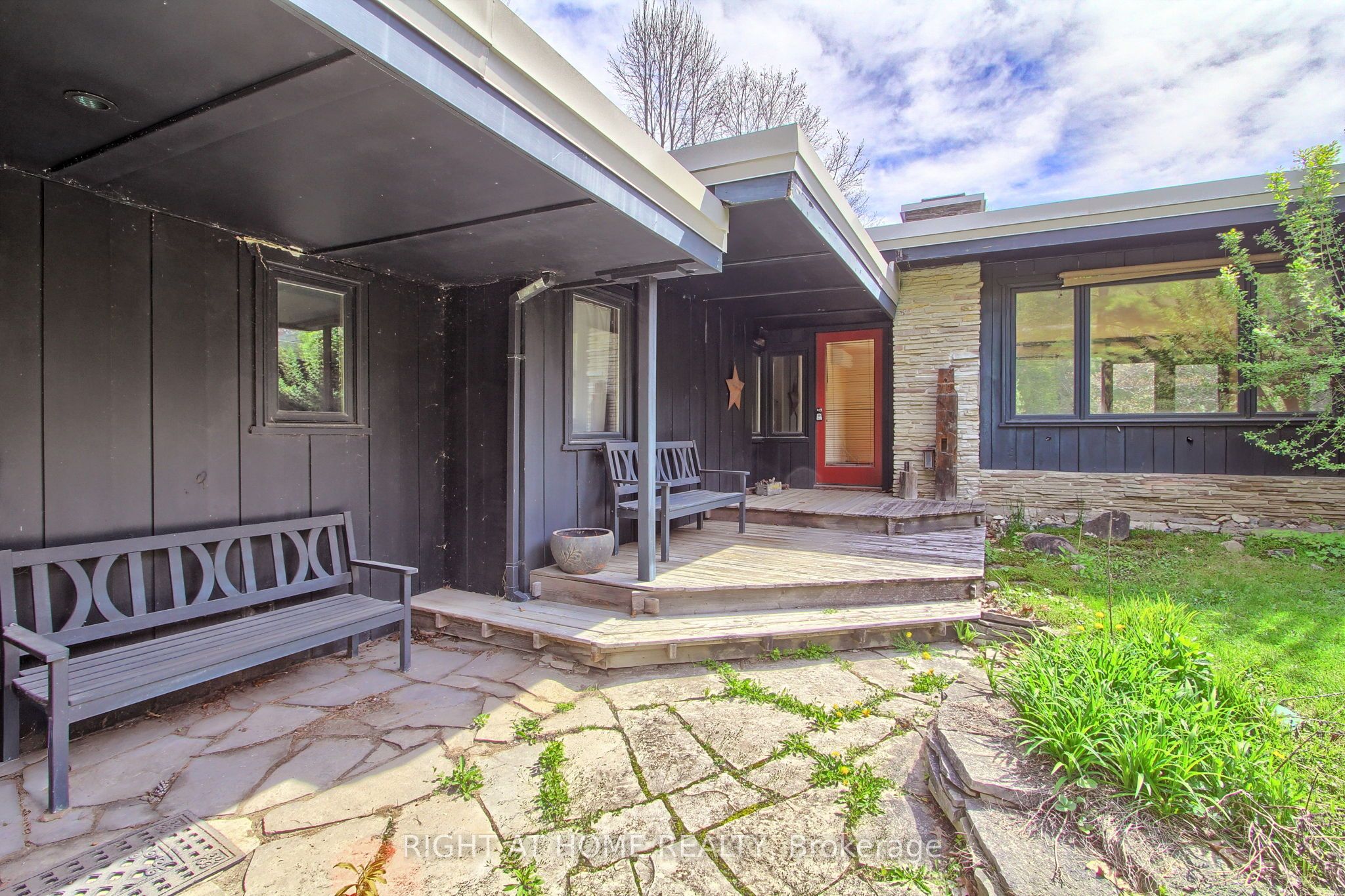115 Valley Road