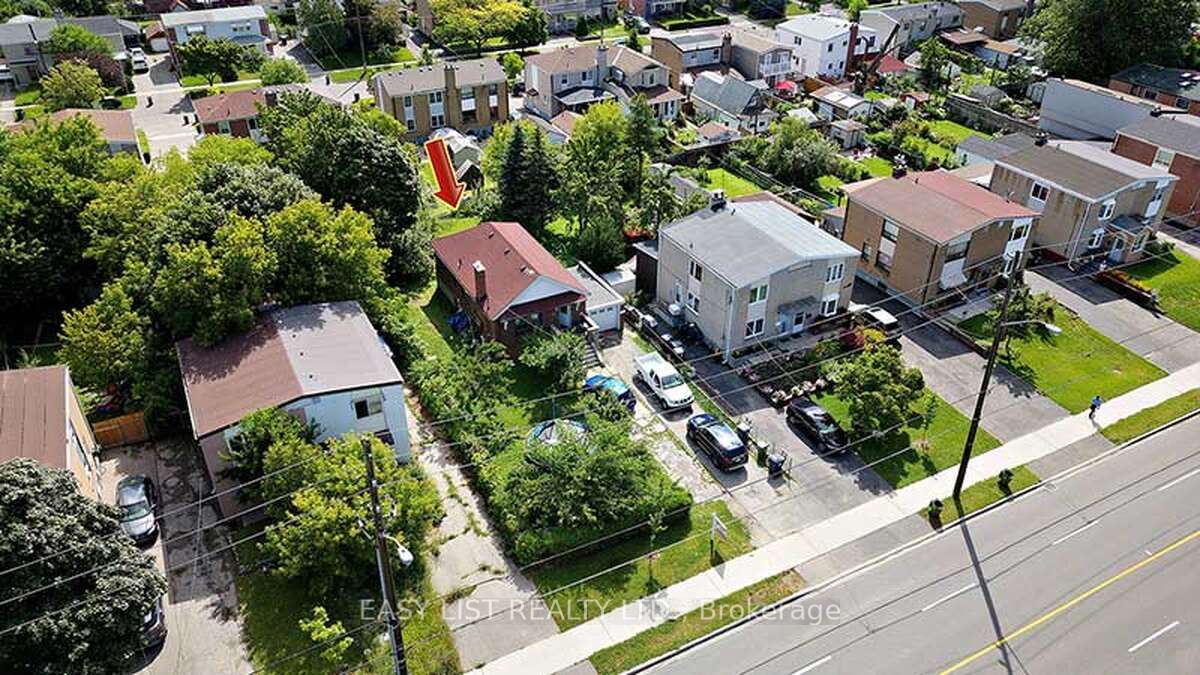 Photo 1 of 6 — 777 Birchmount Road, Toronto, ON M1K 1R7