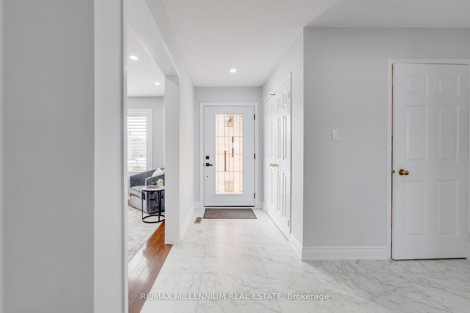6657 Lisgar Drive W