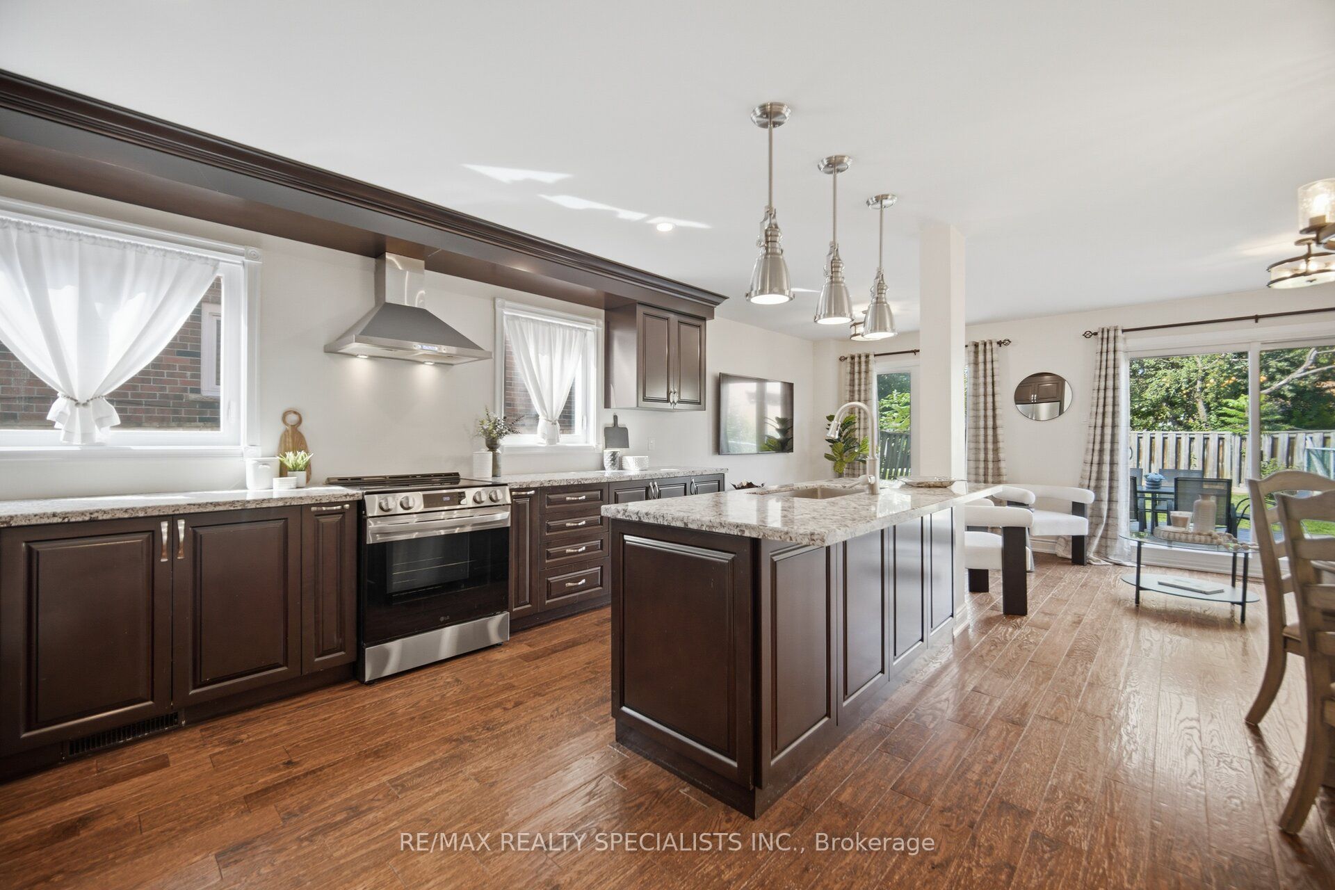 1106 Highgate Place