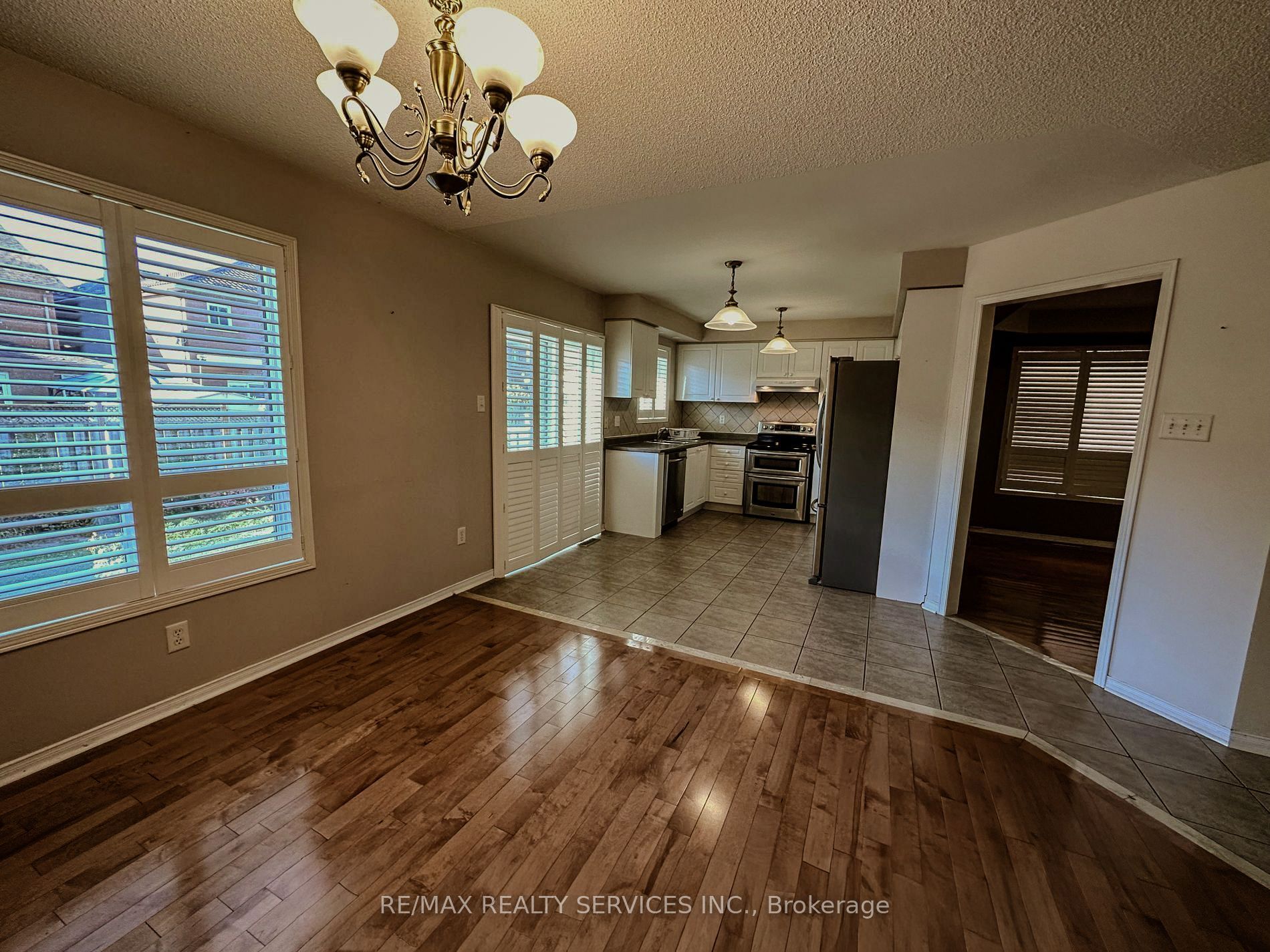 41 Sandyshores Drive