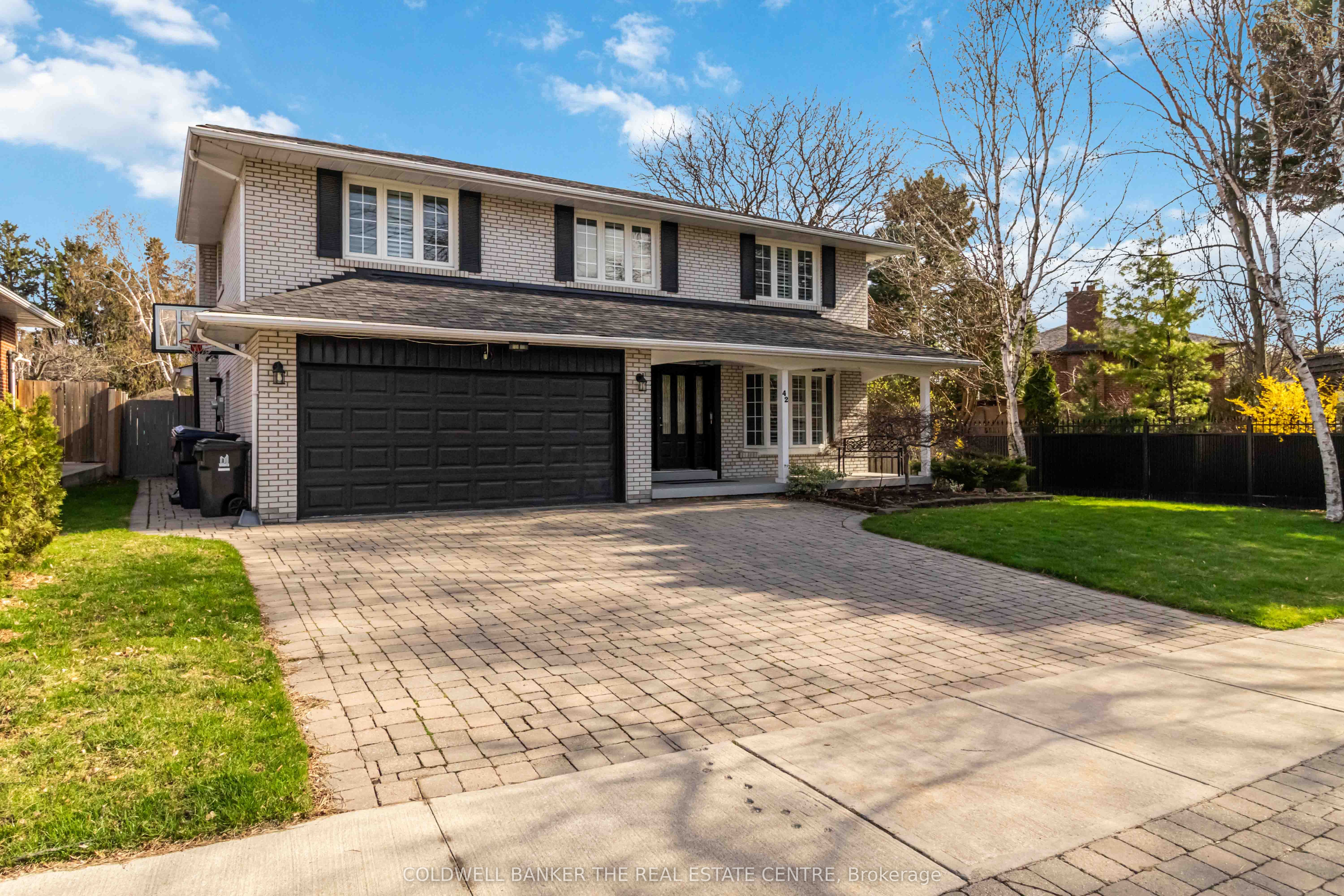 42 Neilor Crescent