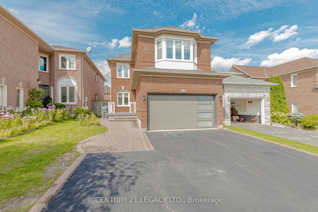 Photo of 23 Alaskan Summit Court, Brampton, ON L6R 1P1 (MLS # W12455806)