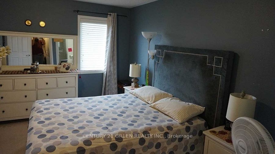 273 Mortimer Crescent