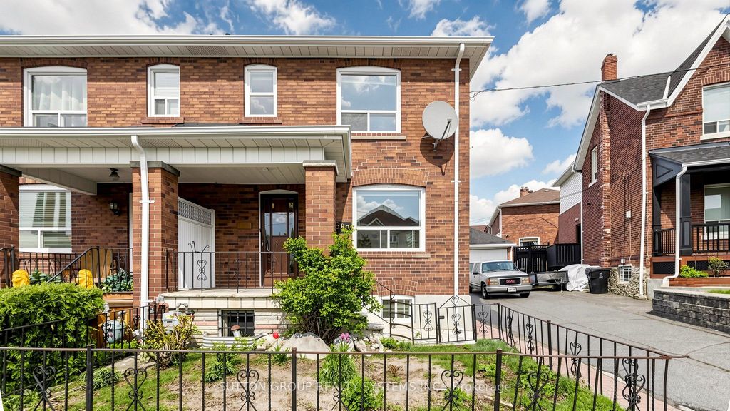 Photo of 683 Old Weston Road, Toronto, ON M6N 3B6 (MLS # W13109864)