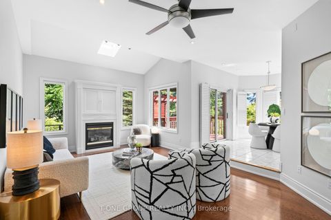 Photo of 1022 Ivsbridge Boulevard, Newmarket, ON L3X 2A2 (MLS # N12522082)