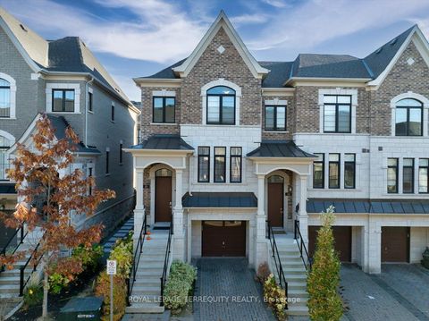 25 Nardini Lane Richmond Hill ON L4C 0Z9