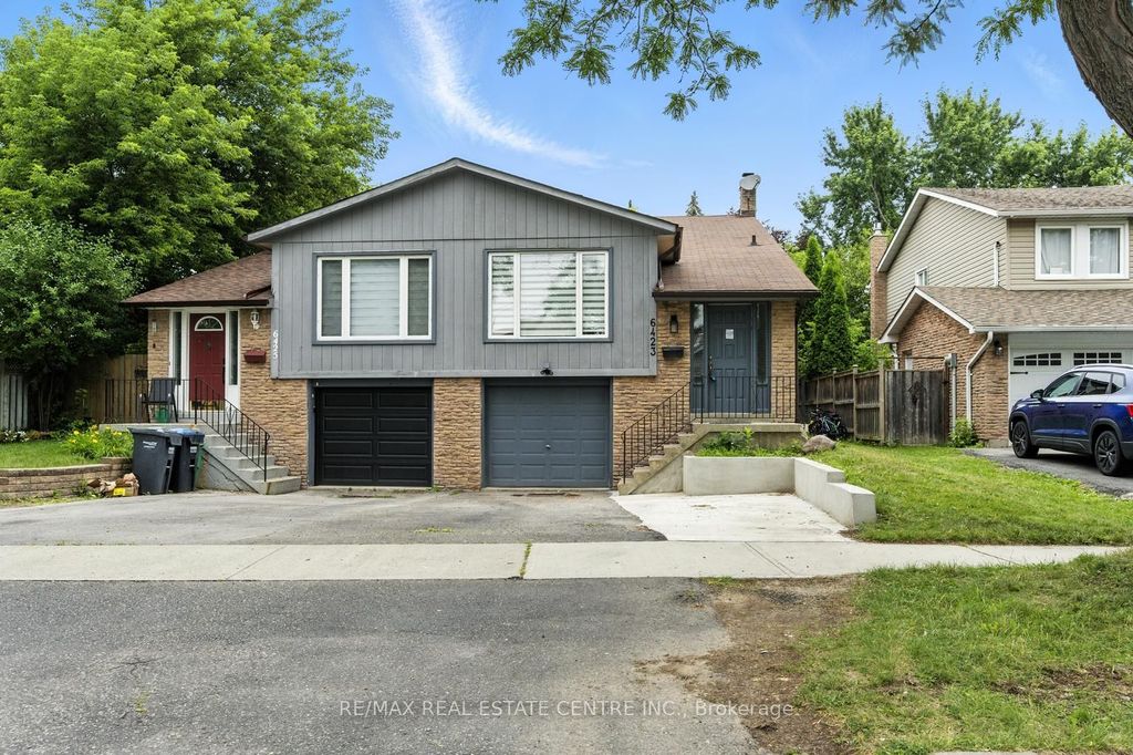 Photo of 6423 Chaumont Crescent, Mississauga, ON L5N 2M7 (MLS # W12790052)
