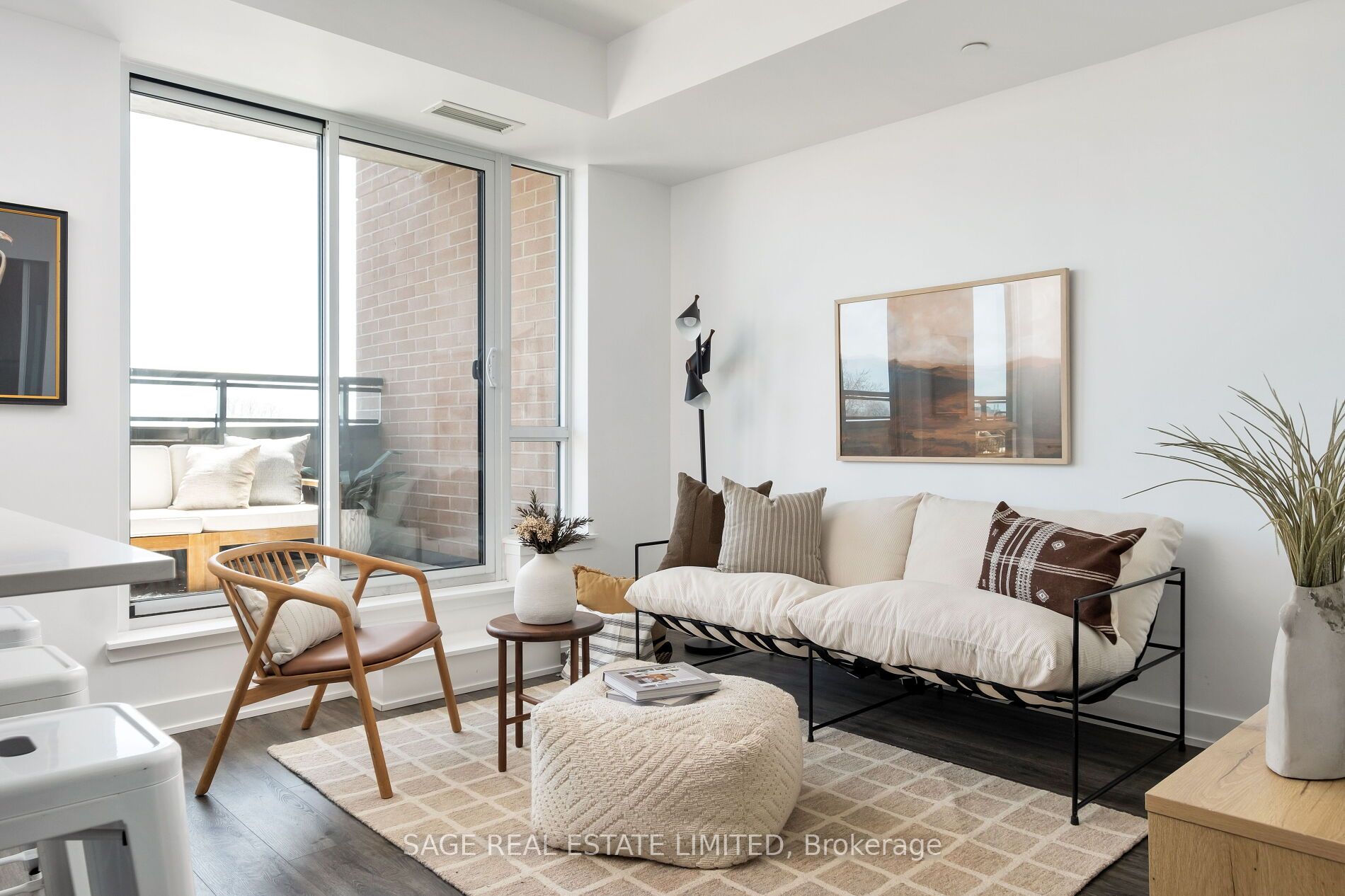 630 Greenwood Avenue 501