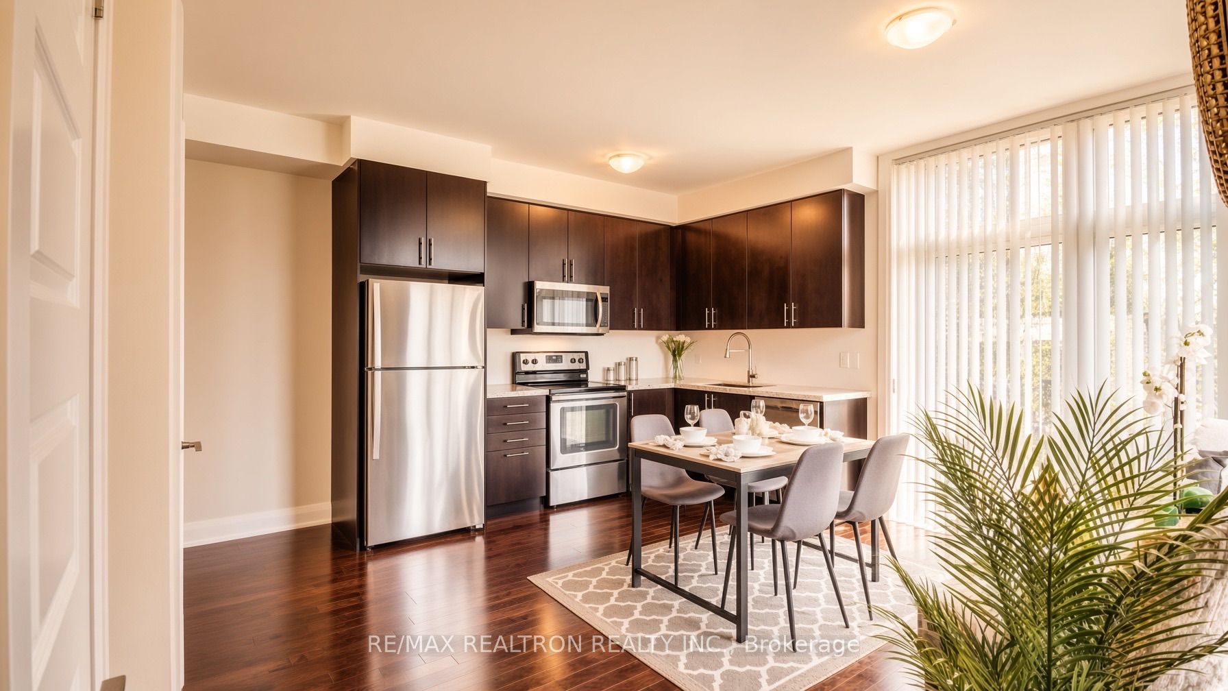 23 Eldora Avenue 112