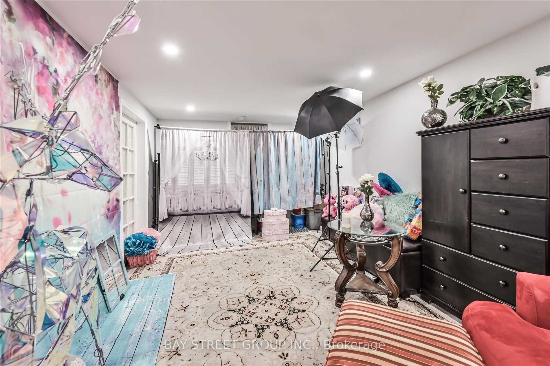 39 Barrington Crescent