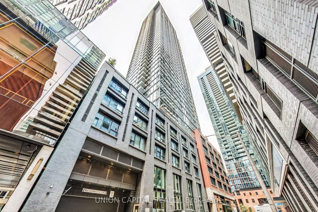 Photo of 55 Mercer Street #611, Toronto, ON M5V 0W4 (MLS # C12534750)