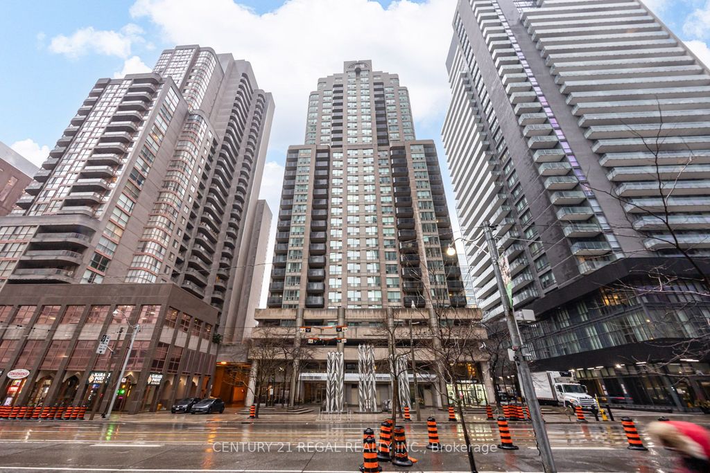Photo of 750 Bay Street #1803, Toronto, ON M5G 1N6 (MLS # C12912348)