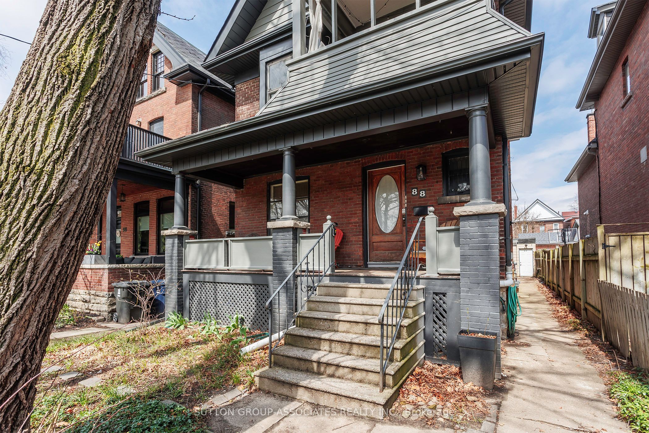 88 Westminster Avenue