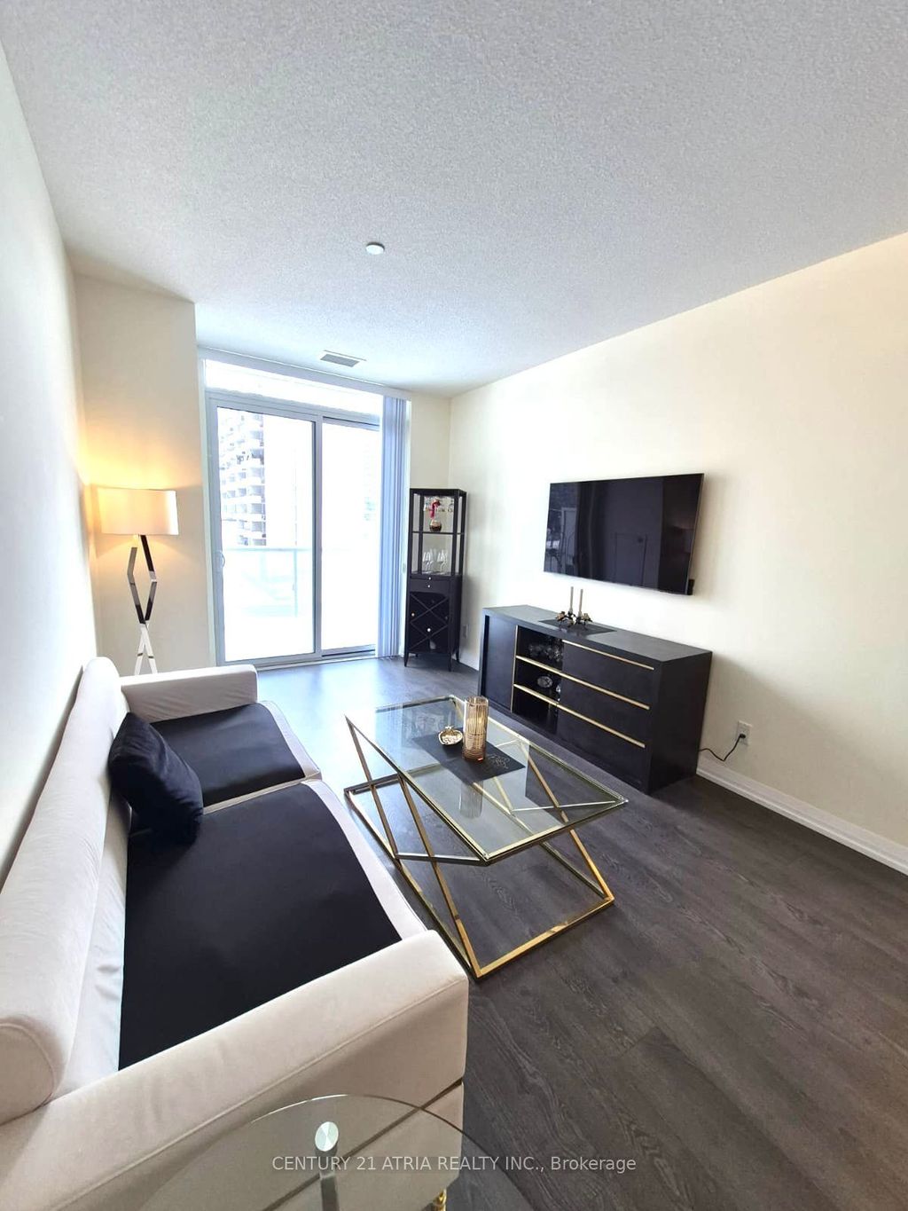 Photo of 101 Erskine Avenue #512, Toronto, ON M4P 1Y5 (MLS # C12741530)