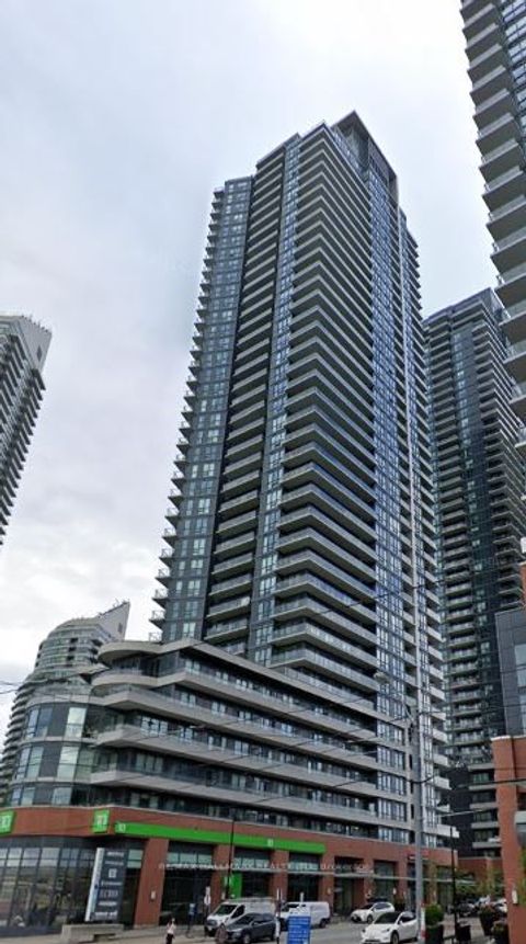 1906-2212 Lakeshore Boulevard W Toronto ON M8V 0C2