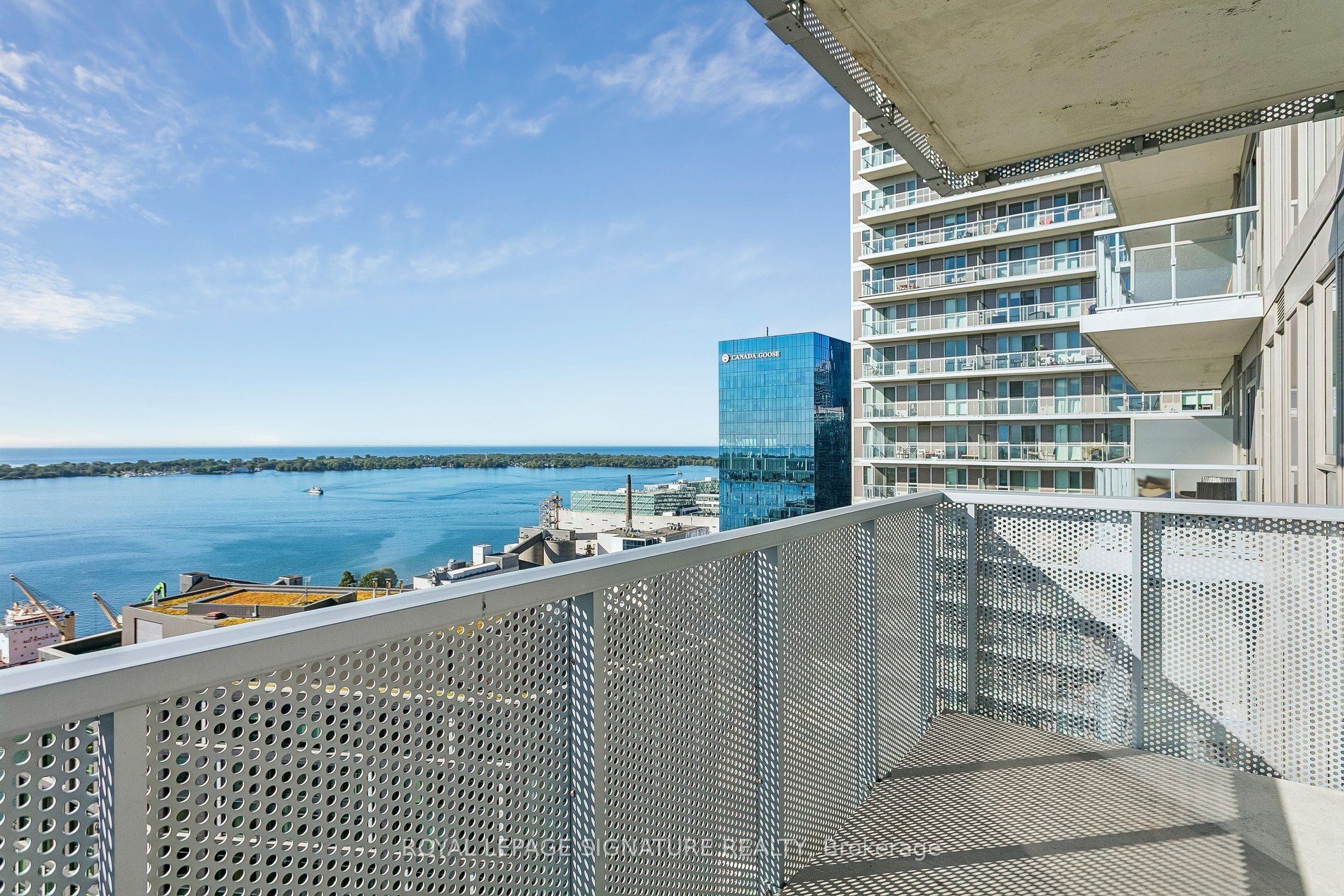 20 Richardson Street 2403
