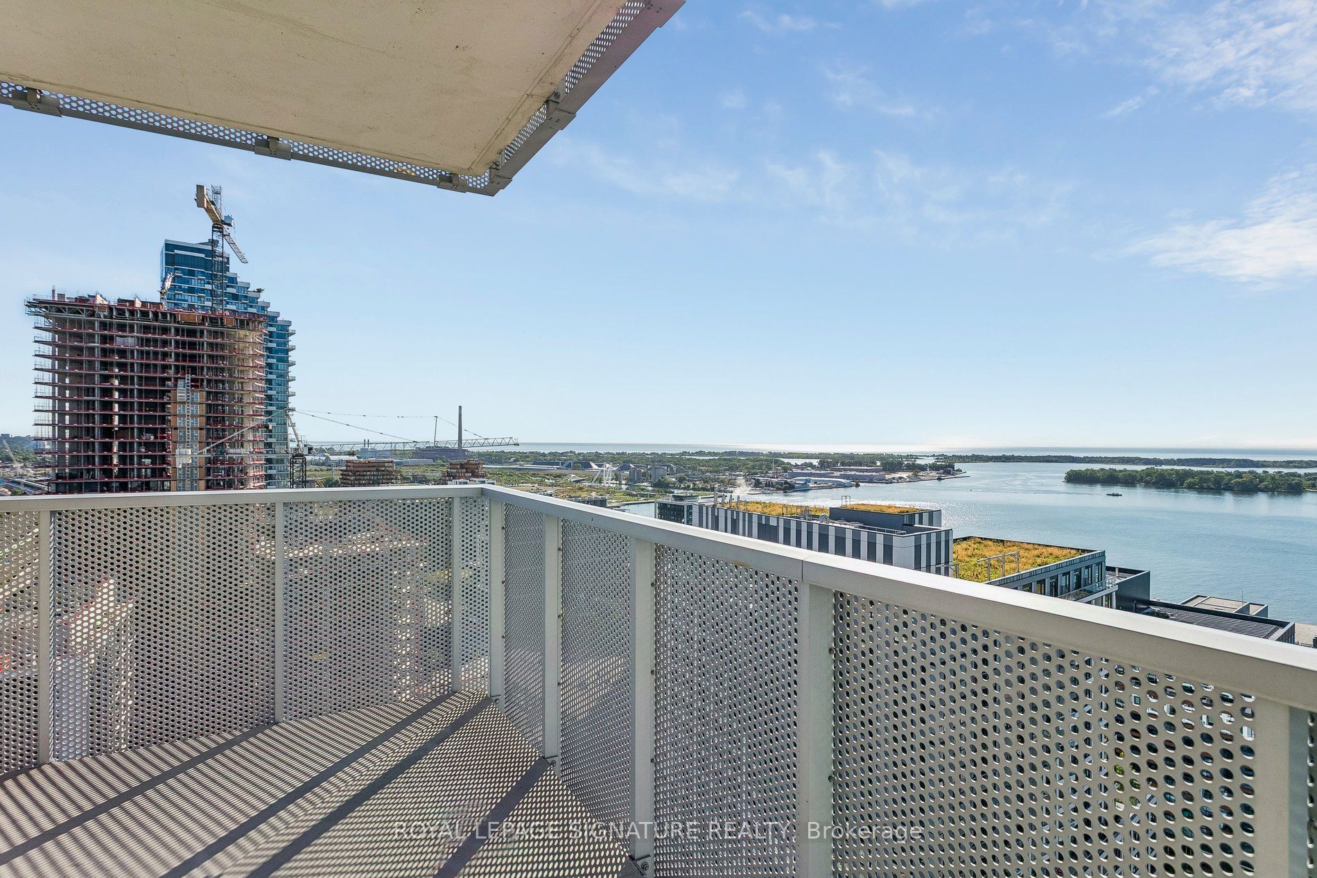 20 Richardson Street 2403