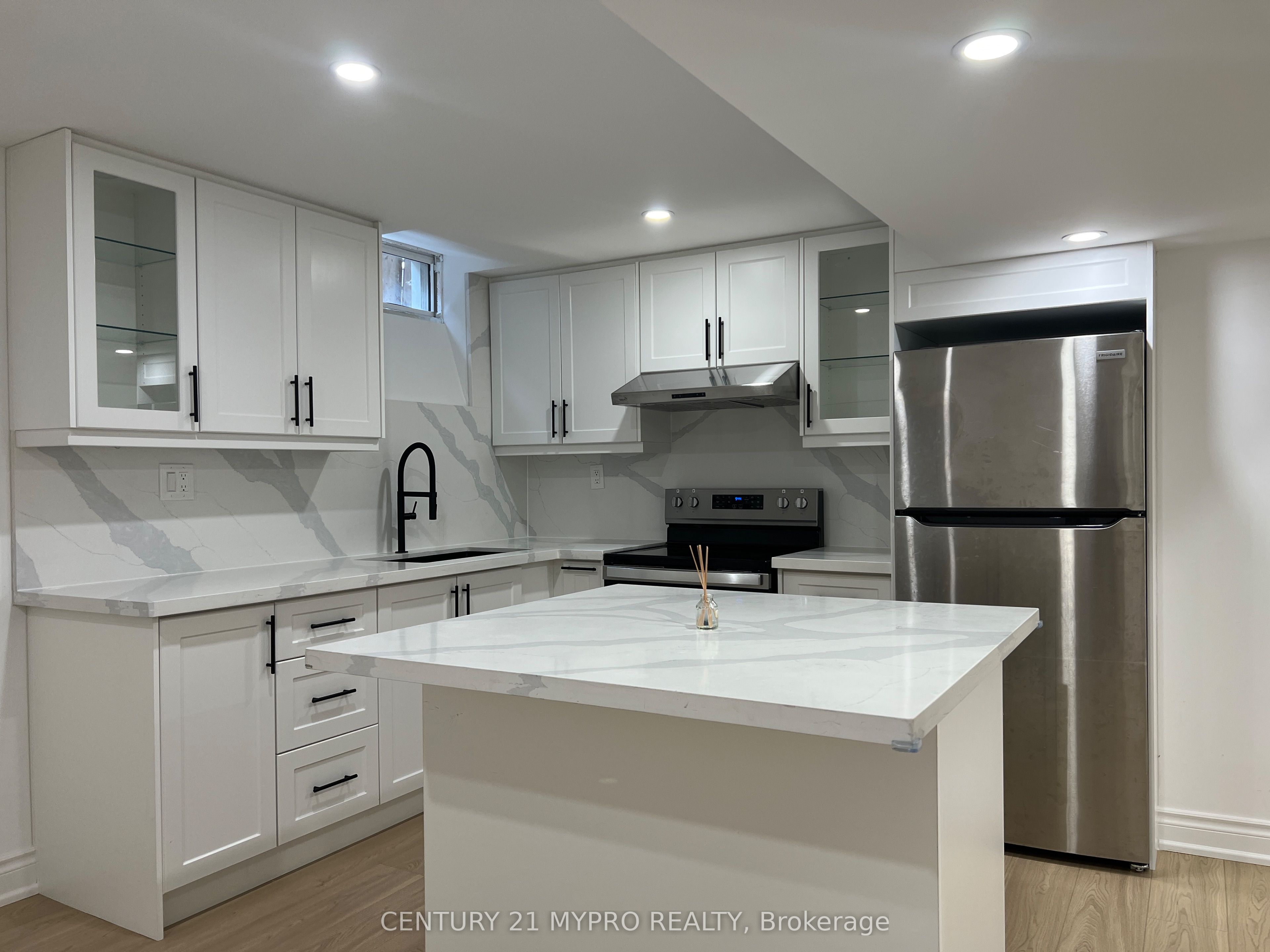 22 Lionheart Lane -Lower