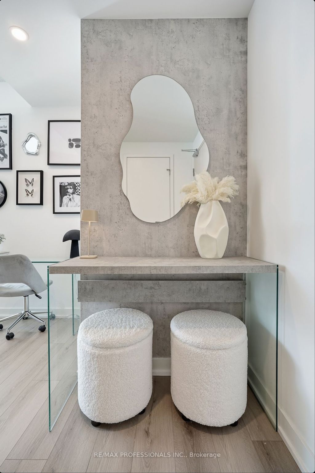 Photo of 115 Blue Jays Way #1505, Toronto, ON M5V 0N4 (MLS # C12869226)