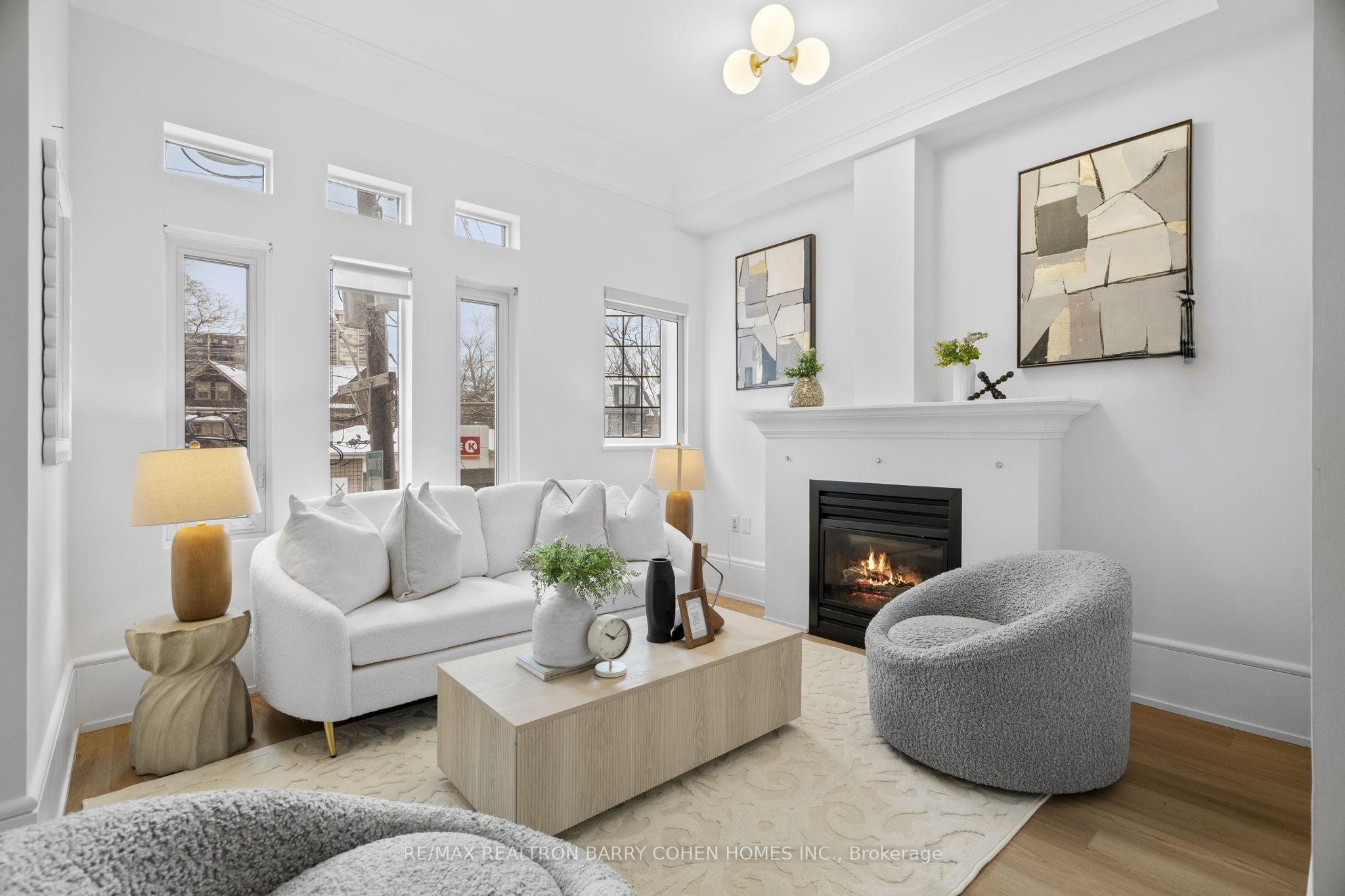 336 Davenport Road 201