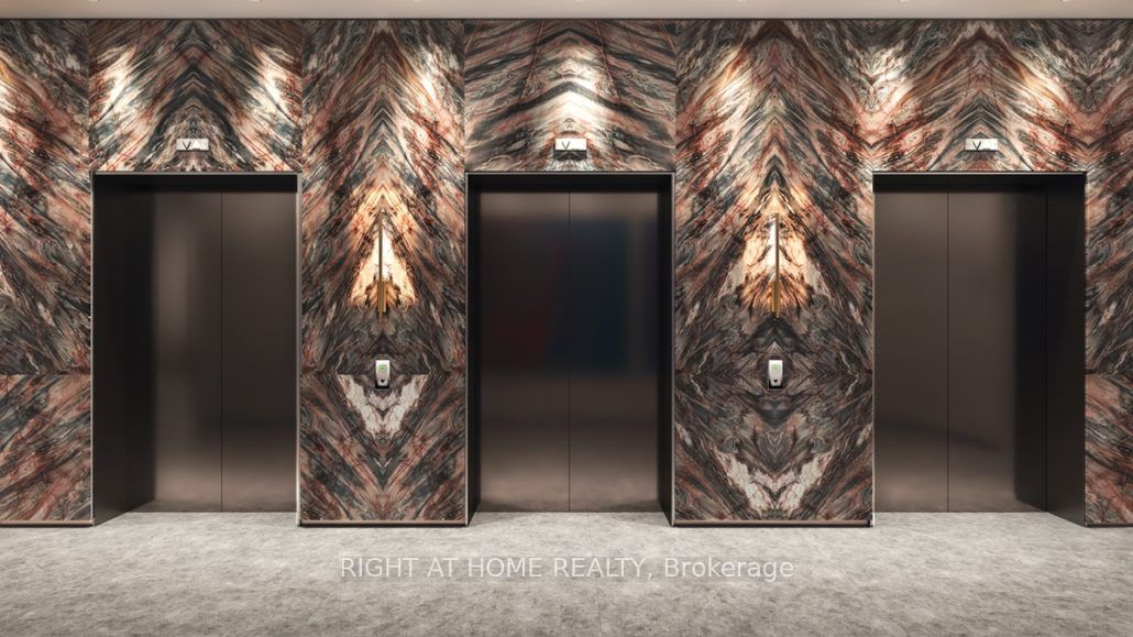 155 Merchants' Wharf N/A 606