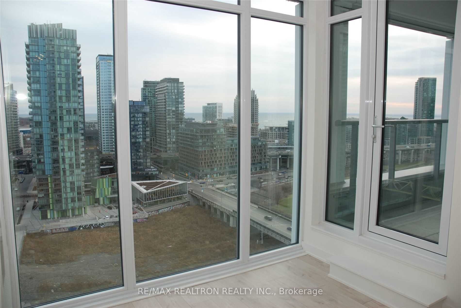 576 Front Street W 1703