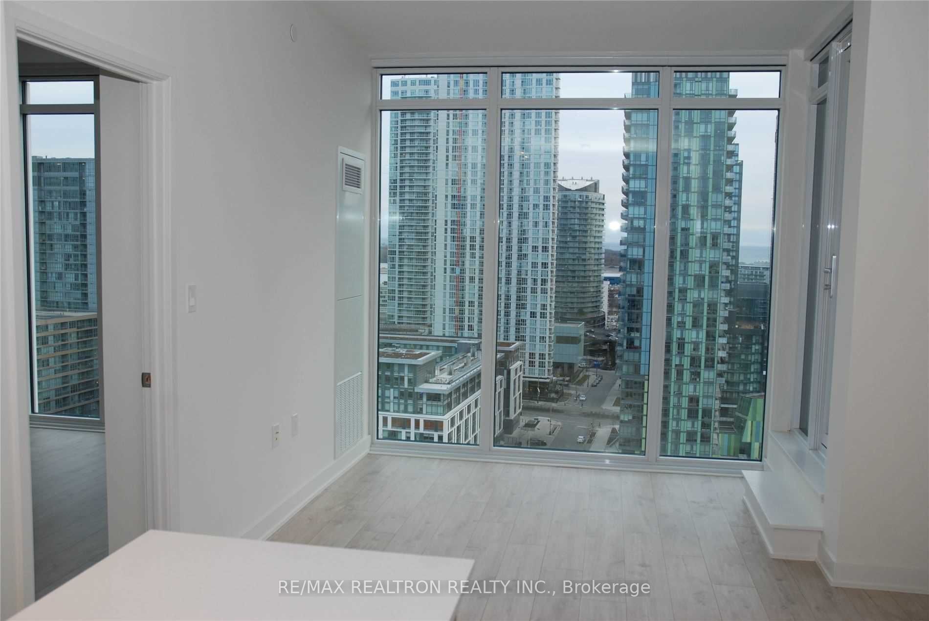 576 Front Street W 1703