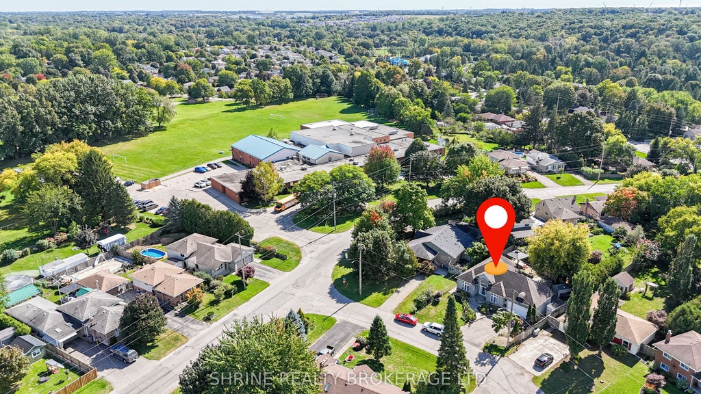 Photo of 7 DENGATE Crescent, London East, ON N5W 1V7 (MLS # X13840608)