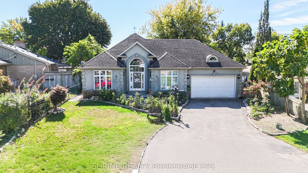Photo of 7 DENGATE Crescent, London East, ON N5W 1V7 (MLS # X13840608)